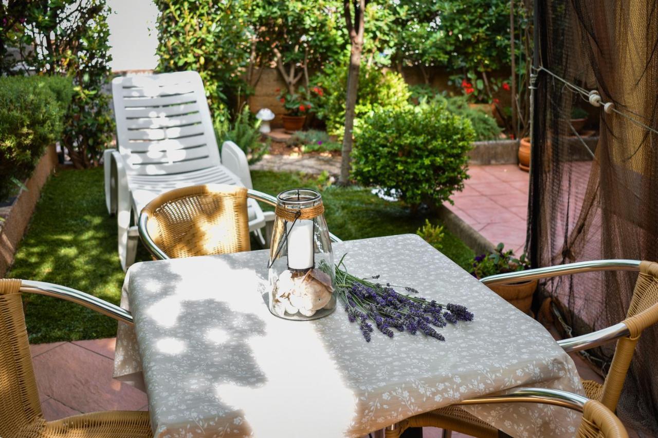 Apartmani Grguric Kornic Exterior photo
